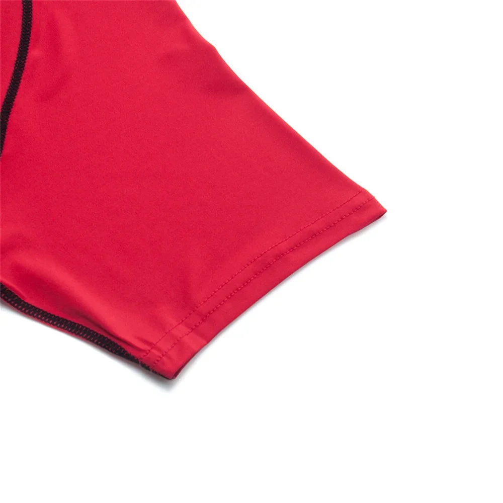 Ensemble deux pièces pour homme UFC : t-shirt et short ( choix du modèle )