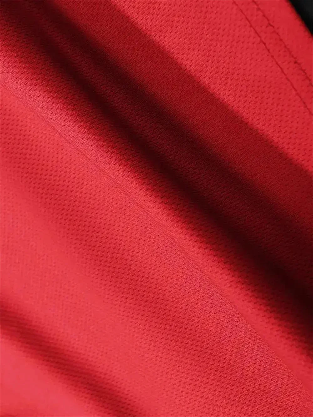 Ensemble deux pièces pour homme UFC : t-shirt et short ( choix du modèle )