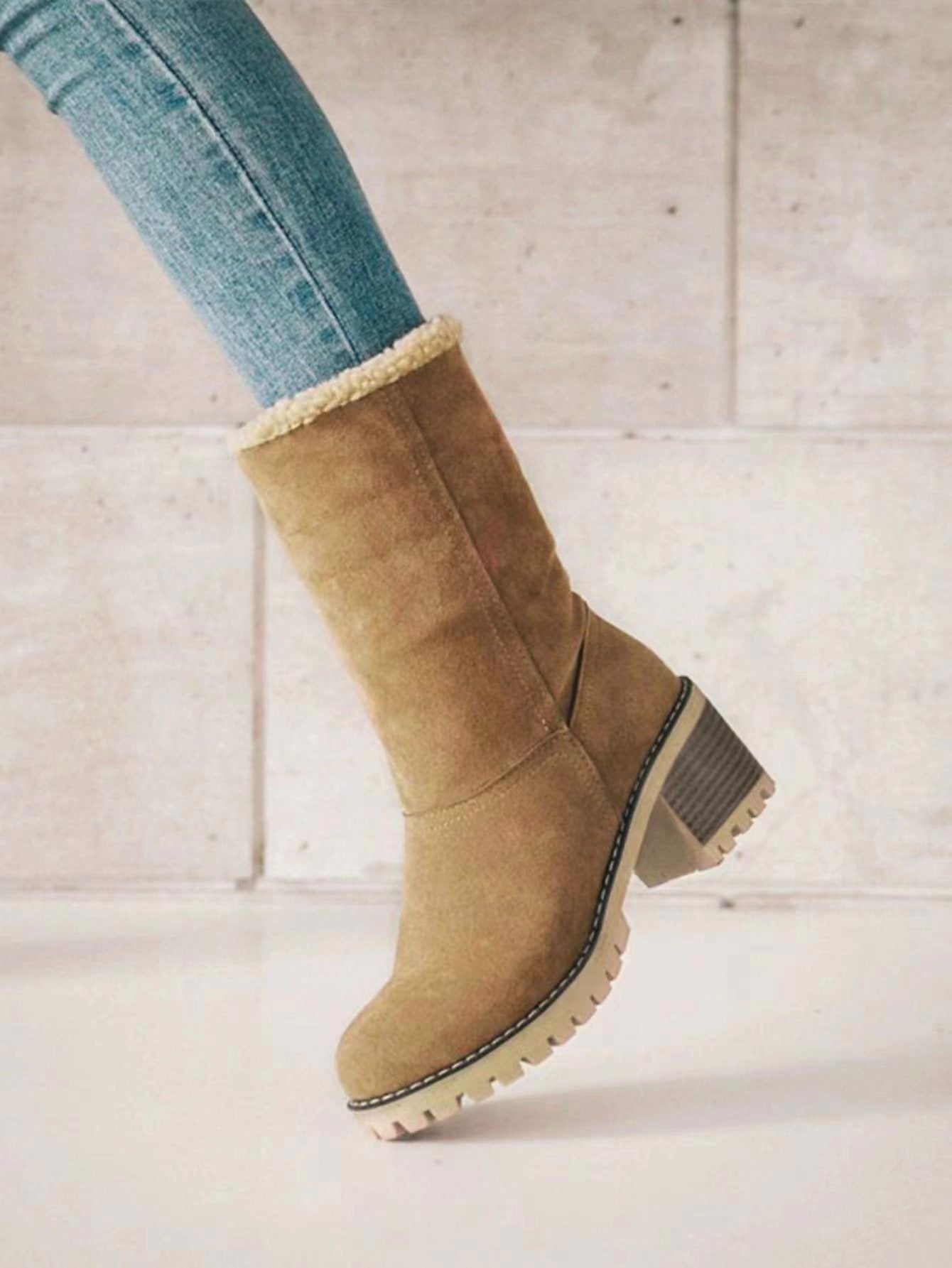 Bottes chaudes doublées de fourrure pour femmes, bottines à talons carrés (COULEUR AU CHOIX)